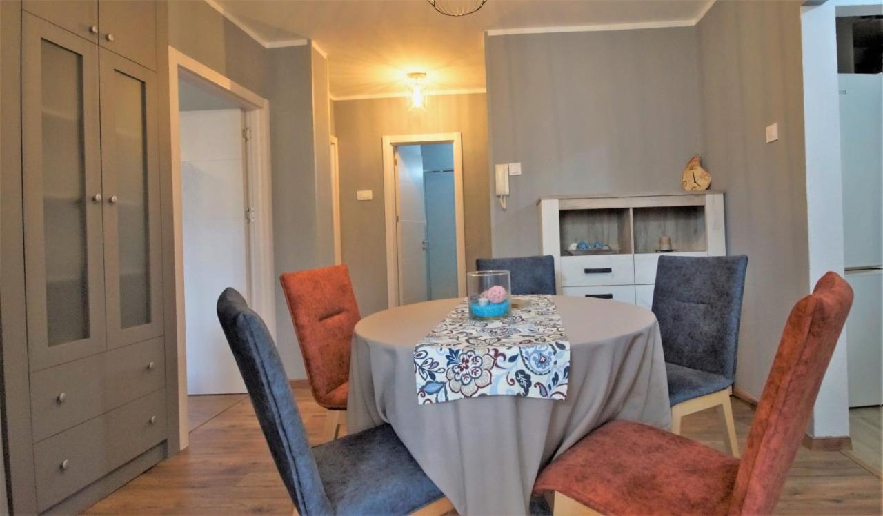 Dejan Center Apartment *